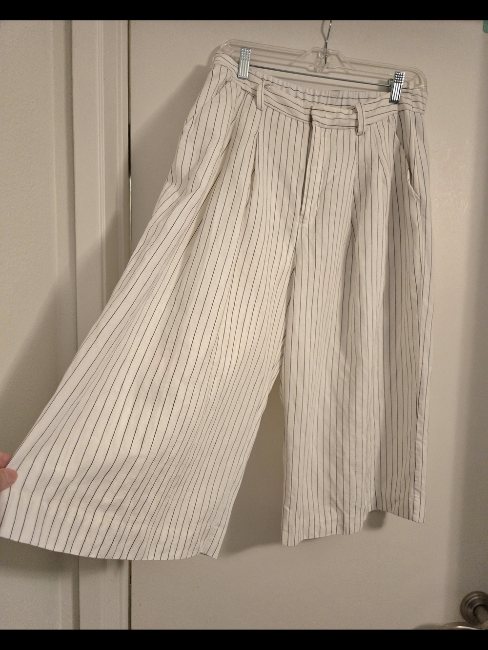 Anthropologie White Wide-Leg Pinstripe Culotte Pants